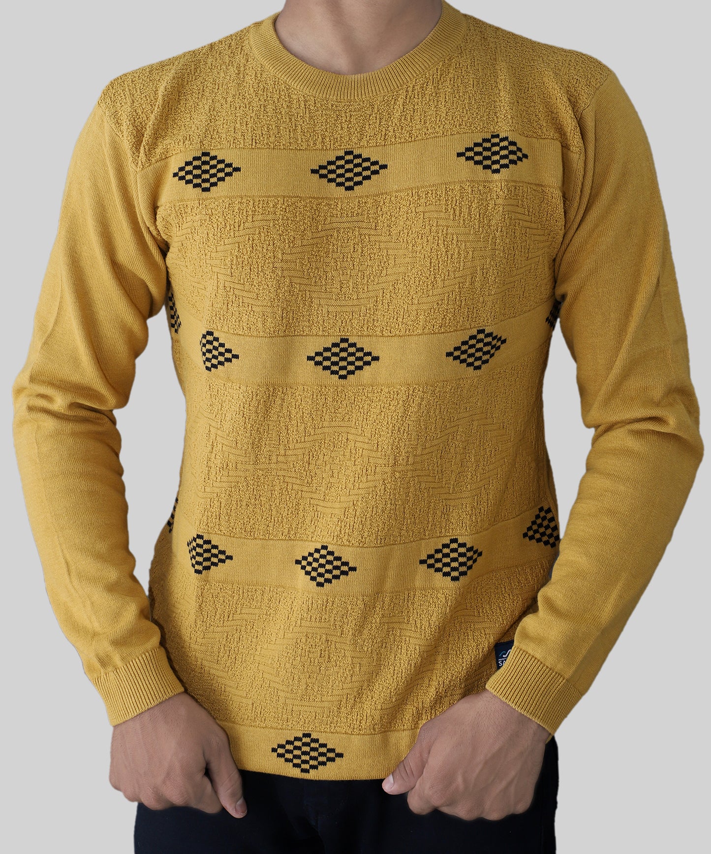 Knitted T-Shirt Men Full Sleeve Dotted Design