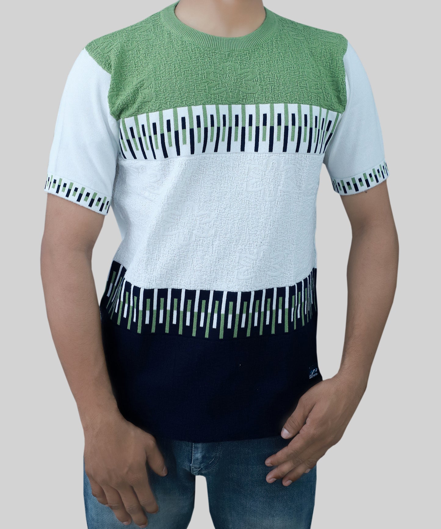 Knitted T-Shirt Men Half Sleeve Zip Line Pattern