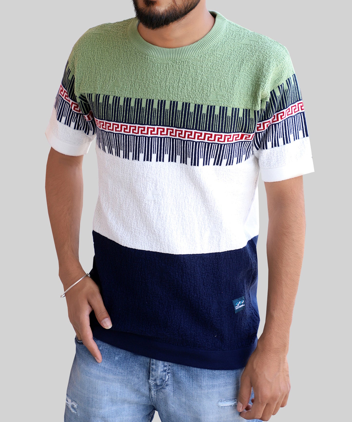 Knitted T-shirt Men Half Sleeve Zigzag Line Style